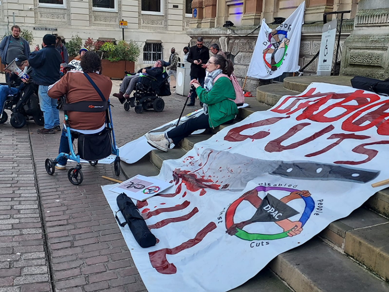 Labour cuts kill banner
